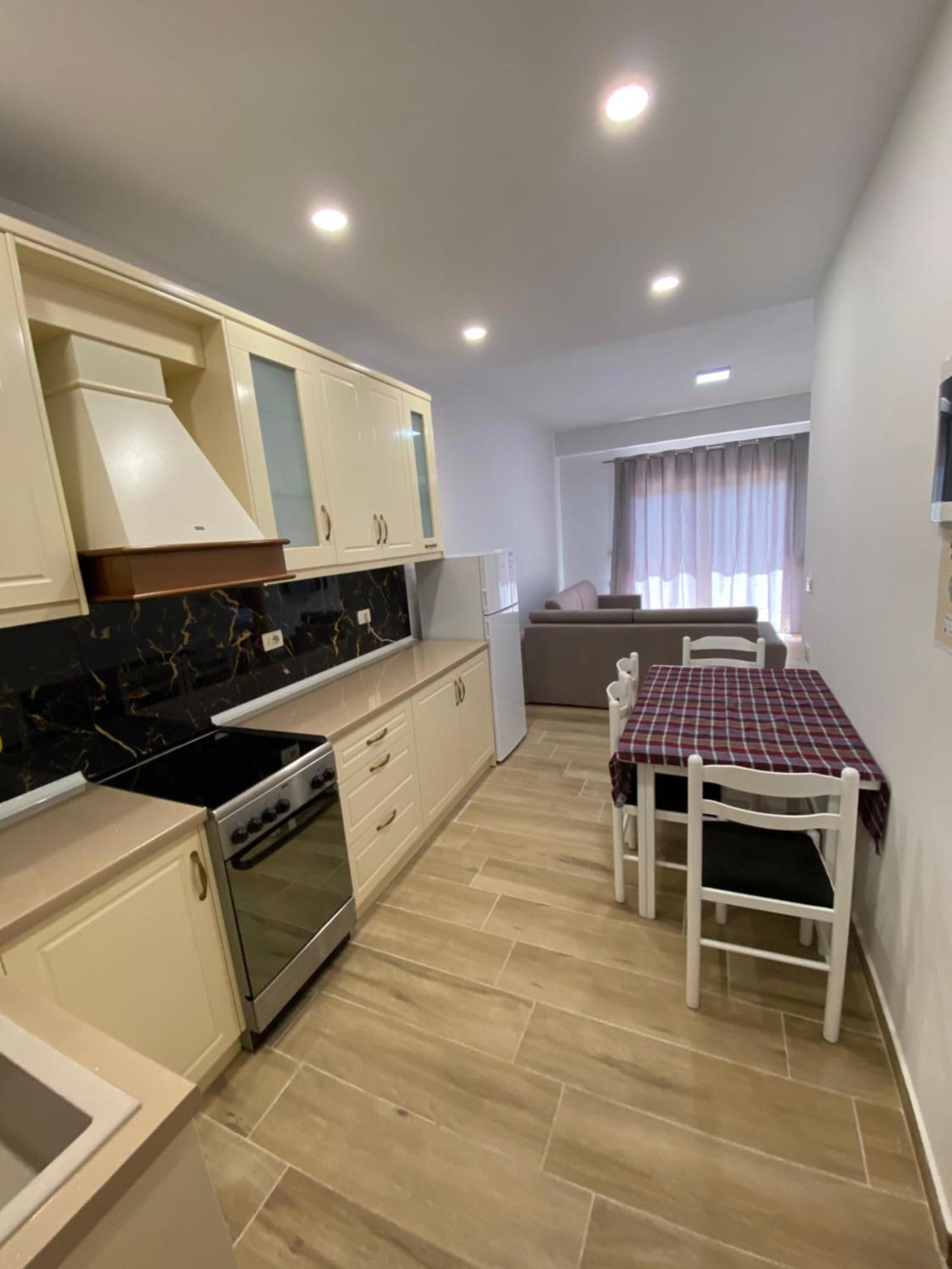 Bellas Apartment 2 Sarande Bagian luar foto