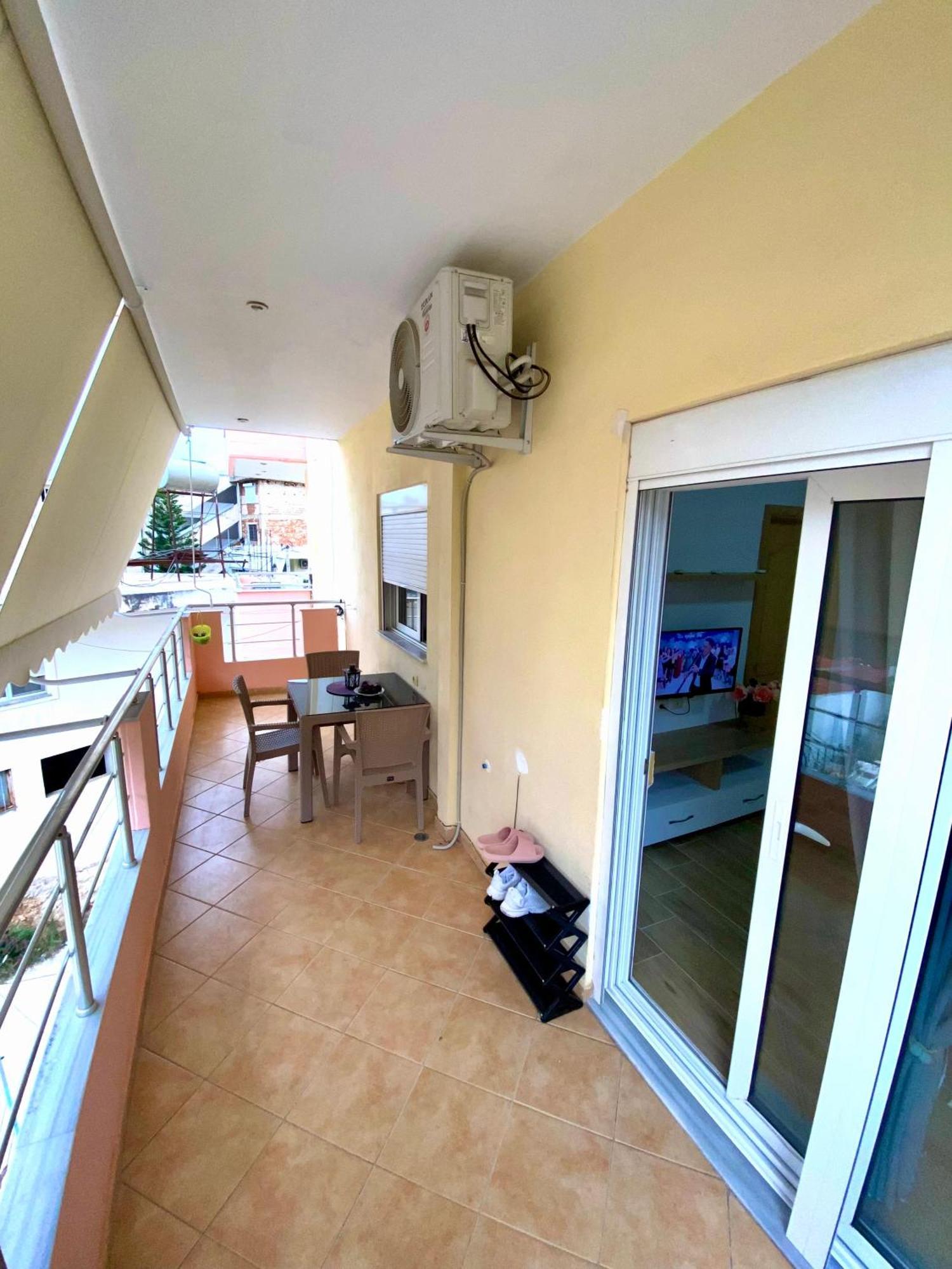 Bellas Apartment 2 Sarande Bagian luar foto